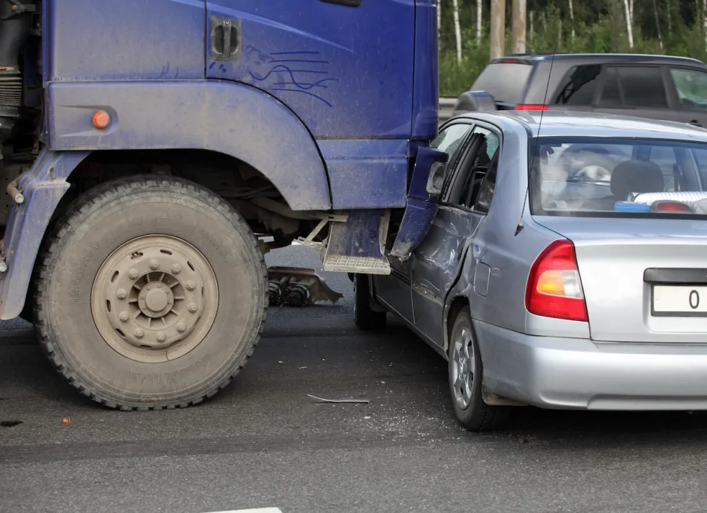 ACCIDENTES DE VEHÍCULOS COMERCIALES​